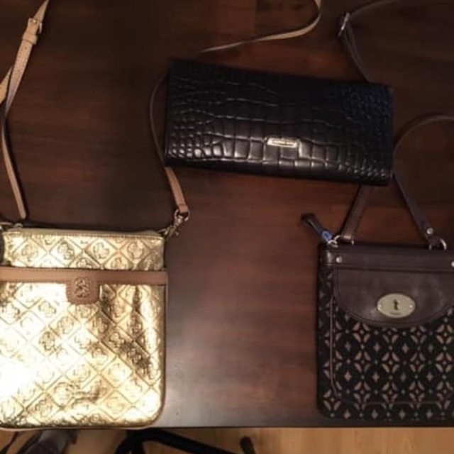 Lot Of Women’s Purses In Excellent Condition